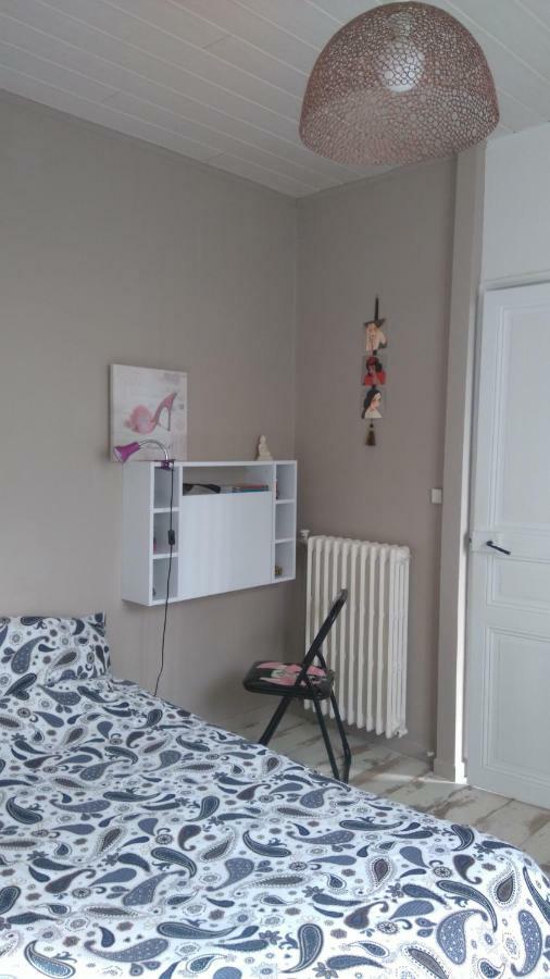 Chambre Privee Chez Un Particulier Saint-Sébastien-sur-Loire Eksteriør billede