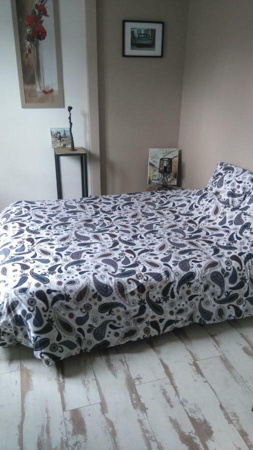 Chambre Privee Chez Un Particulier Saint-Sébastien-sur-Loire Eksteriør billede